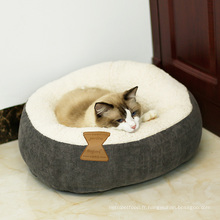 Grotte de chat lavable chaude de chat d&#39;intérieur de maison de chat d&#39;animal familier de velours côtelé